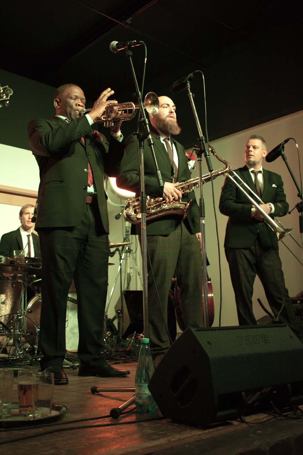 Terrence Ngassa und die Sazerac-Swingers